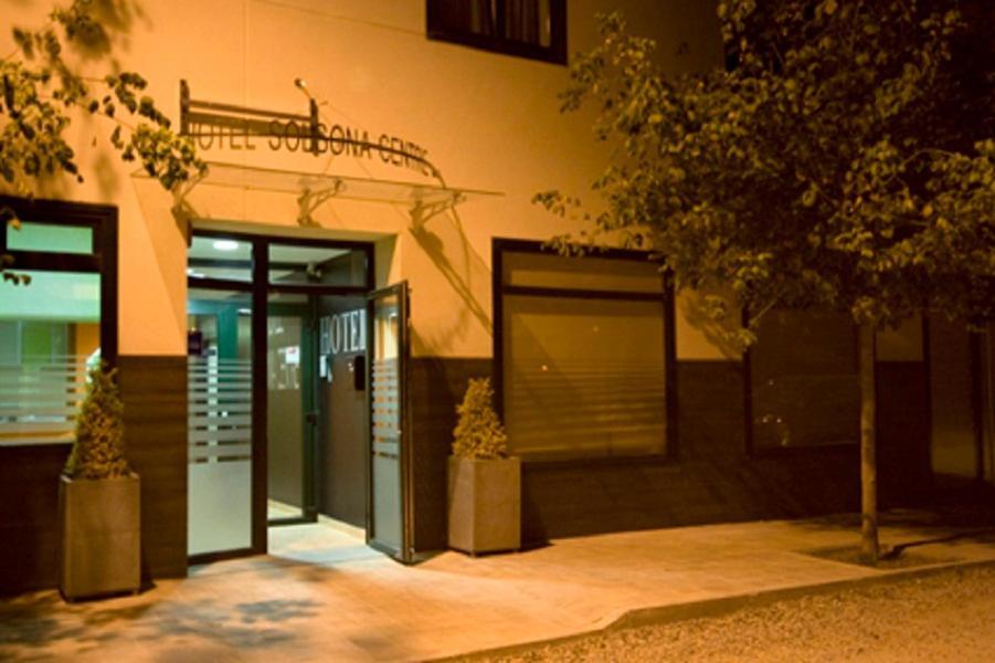 Hotel Solsona Centre Bagian luar foto